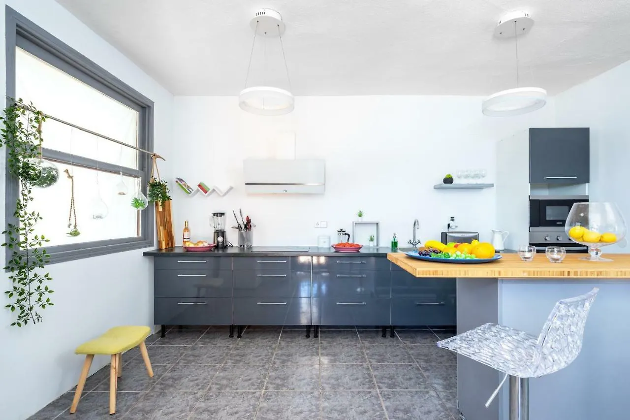 Stunning Beachclose Villa Fuengirola Beach By Costarentals - Ref 03 0*,